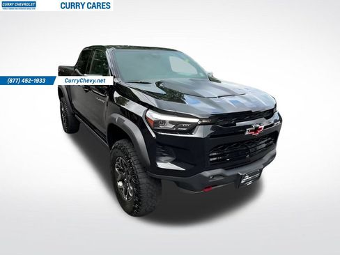 Used 2023 Chevrolet Colorado ZR2 AWD/4WD image 1
