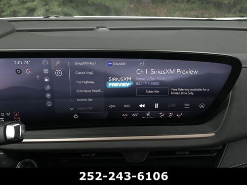 Used 2025 Buick Envision Sport Touring AWD/4WD image 18