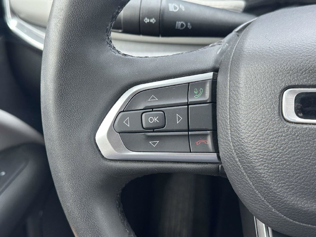 Used 2024 Jeep Compass Limited AWD/4WD image 22