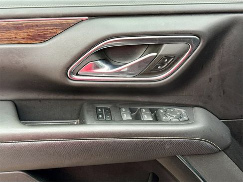 Used 2023 Chevrolet Tahoe Premier image 19