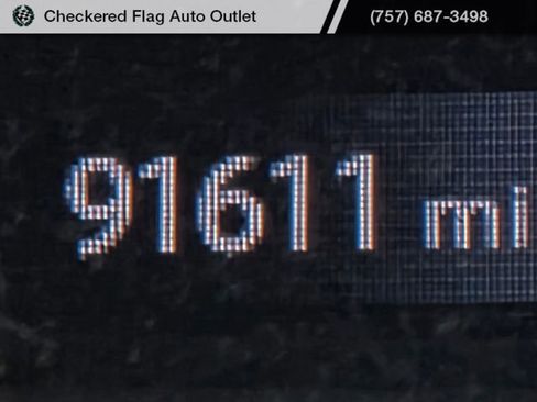 Used 2017 Nissan Pathfinder SL w/ SL Premium Package image 13