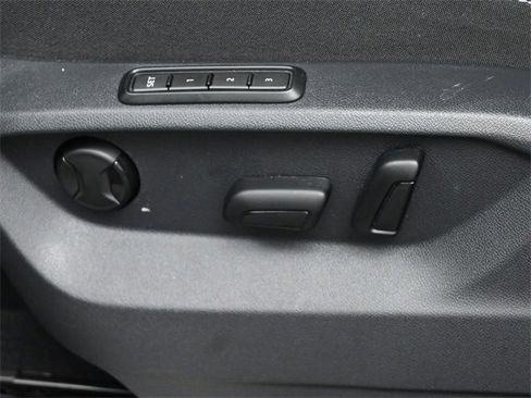 New 2025 Volkswagen Atlas Cross Sport SEL R-Line image 18