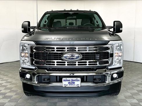 Used 2025 Ford F250 XLT w/ 360-Degree Camera Package image 3