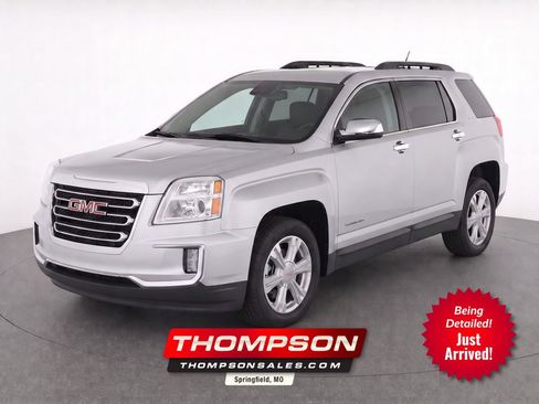 Used 2017 GMC Terrain SLE w/ Chrome Edition FWD image 1