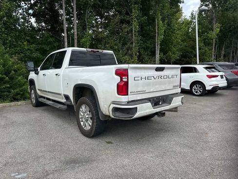 Used 2024 Chevrolet Silverado 3500 High Country w/ High Country Premium Package AWD/4WD image 8