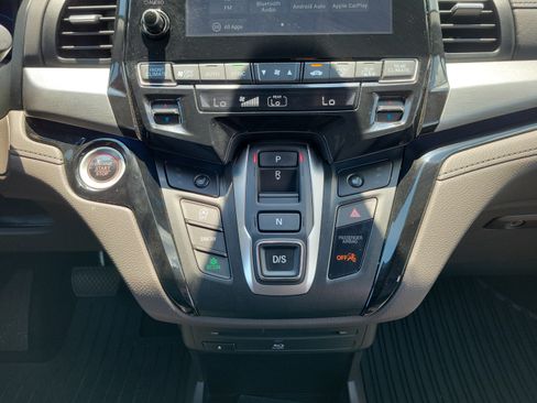 Used 2024 Honda Odyssey Touring image 15