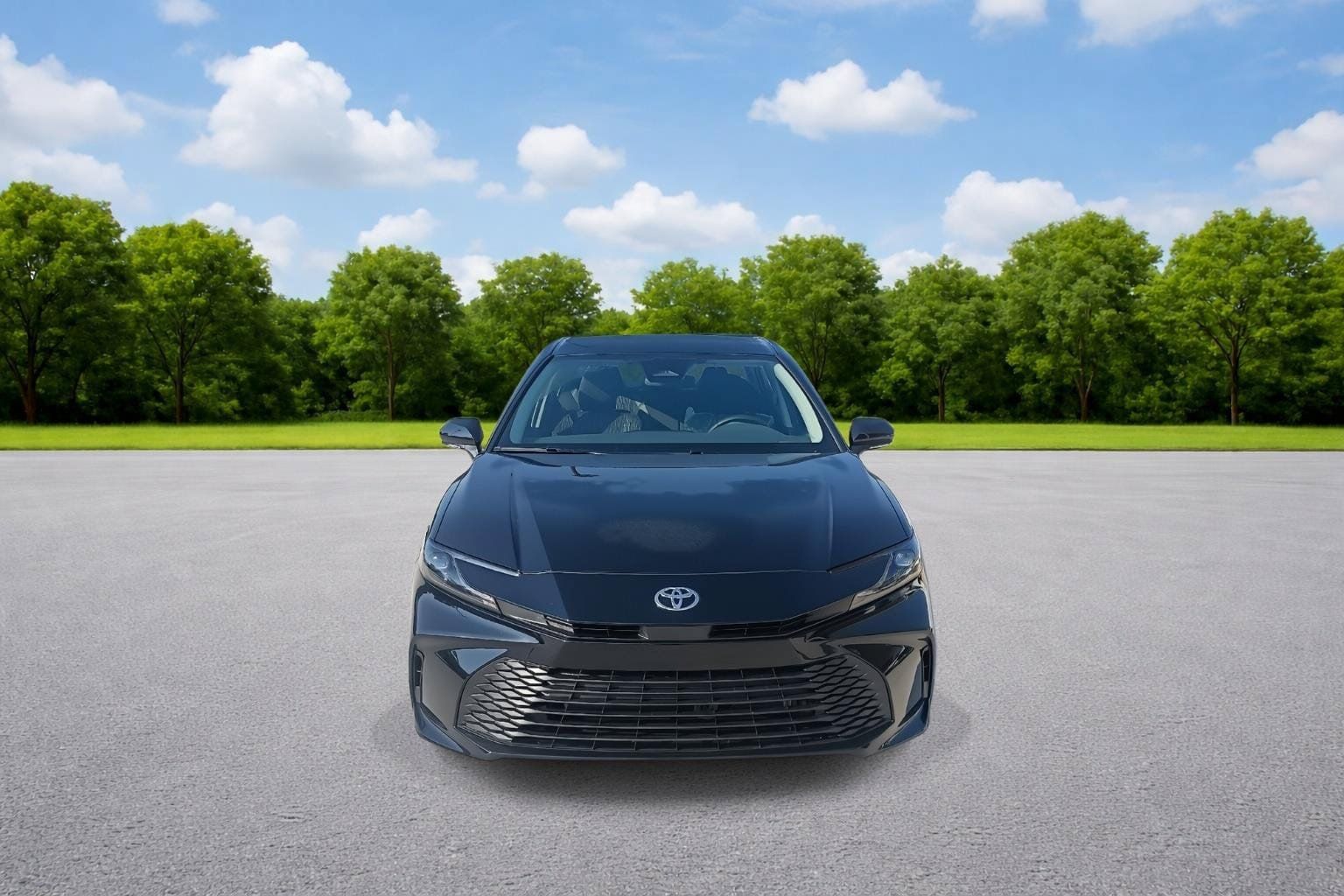 Used 2026 Toyota Camry LE FWD image 2