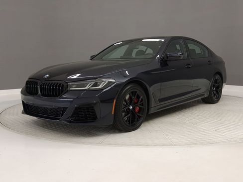 Certified 2023 BMW 540i w/ M Sport Package image 38