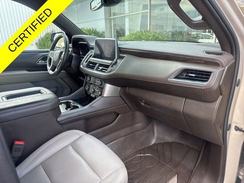 Used 2023 Chevrolet Tahoe Z71 w/ Z71 Off-Road Package AWD/4WD image 30