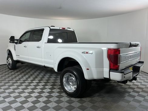 Used 2022 Ford F450 Limited image 6