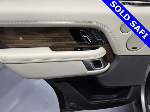 Used 2021 Land Rover Range Rover Westminster Edition image 17