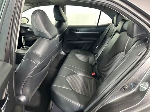 Used 2024 Toyota Camry SE image 25
