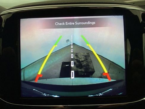 Used 2021 Jeep Grand Cherokee Laredo X image 17