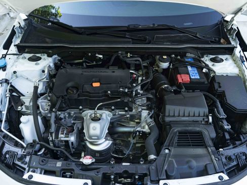 Certified 2024 Honda Civic Sport image 40