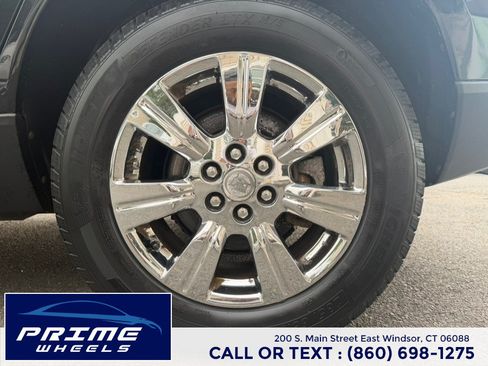 Used 2014 Cadillac SRX Luxury w/ Driver Awareness Package AWD/4WD image 23