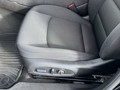 Used 2024 Chevrolet Malibu LT image 20