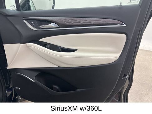 Used 2023 Buick Enclave Avenir w/ Avenir Technology Package AWD/4WD image 22