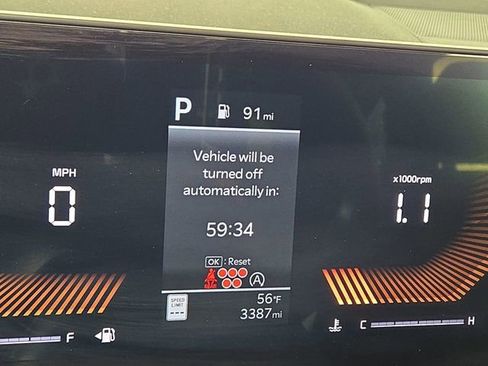 Certified 2025 Kia Sorento LX image 16