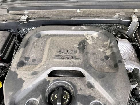 Used 2024 Jeep Wrangler Unlimited Sport AWD/4WD image 34