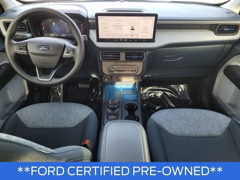 Certified 2025 Ford Maverick XLT image 19