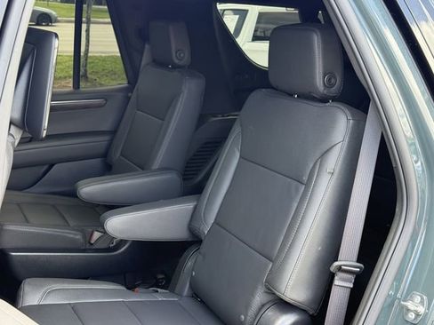 Used 2026 Chevrolet Tahoe Z71 w/ Z71 Off-Road Package image 32