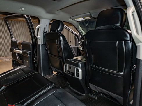 Used 2020 Ford F250 Lariat image 26