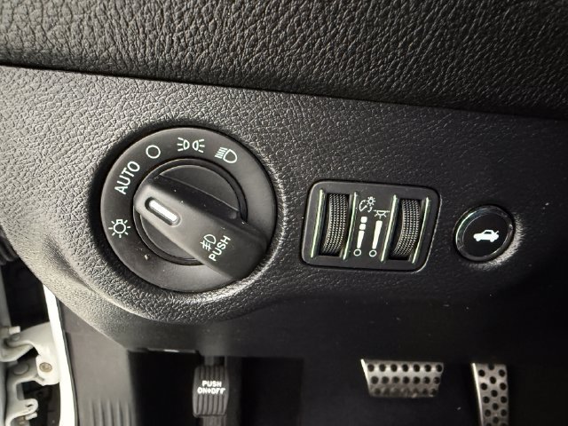 Used 2020 Dodge Challenger R/T w/ Blacktop Package RWD image 10