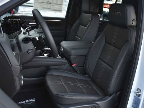 New 2026 Chevrolet Tahoe High Country image 9