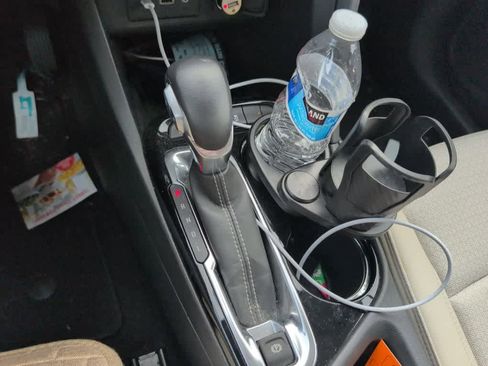 Used 2023 Buick Encore GX Select w/ Sport Touring Package image 11