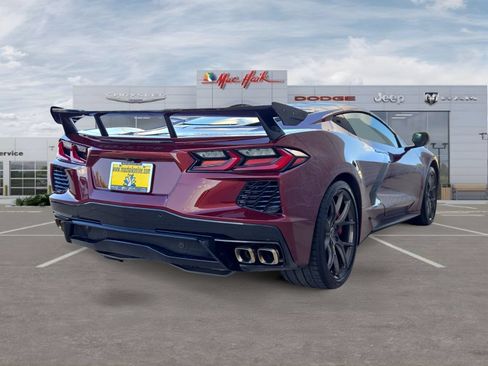 Used 2020 Chevrolet Corvette Stingray Preferred Cpe w/ 2LT Preferred Equipment Group RWD image 5