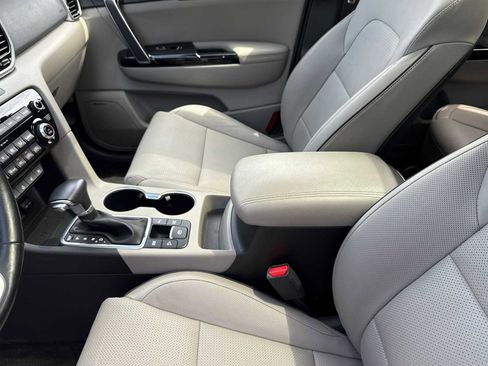 Used 2021 Kia Sportage EX w/ EX Technology Package FWD image 21