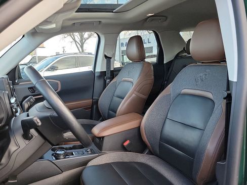 Used 2023 Ford Bronco Sport Outer Banks w/ Tech Package image 11