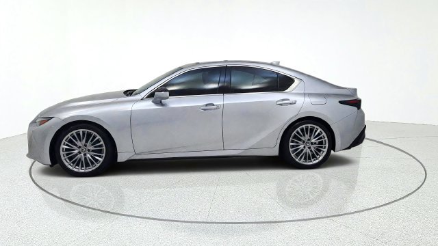 Used 2023 Lexus IS 300 w/ Premium Package RWD image 4