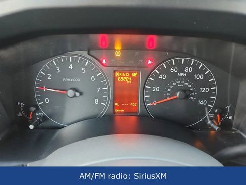 Used 2019 Nissan NV 2500 SV image 10