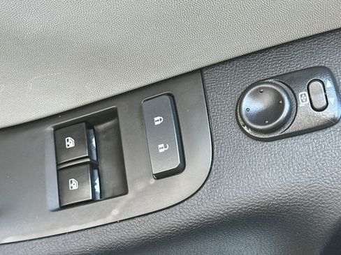 Used 2015 Chevrolet Camaro LS RWD image 12