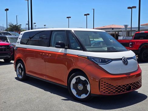 Used 2025 Volkswagen ID. Buzz Pro S Plus AWD/4WD image 1
