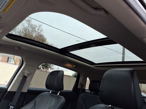 Certified 2022 Lincoln Nautilus Reserve image 11