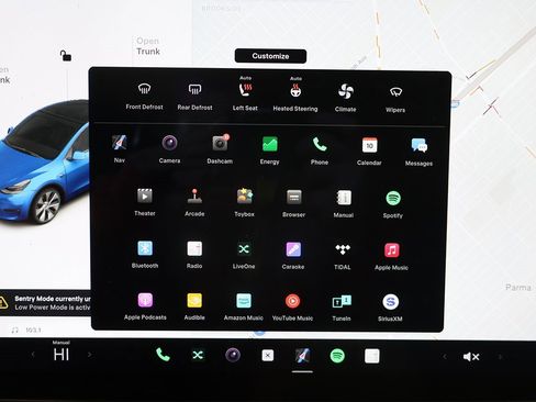 Used 2022 Tesla Model Y Long Range image 47