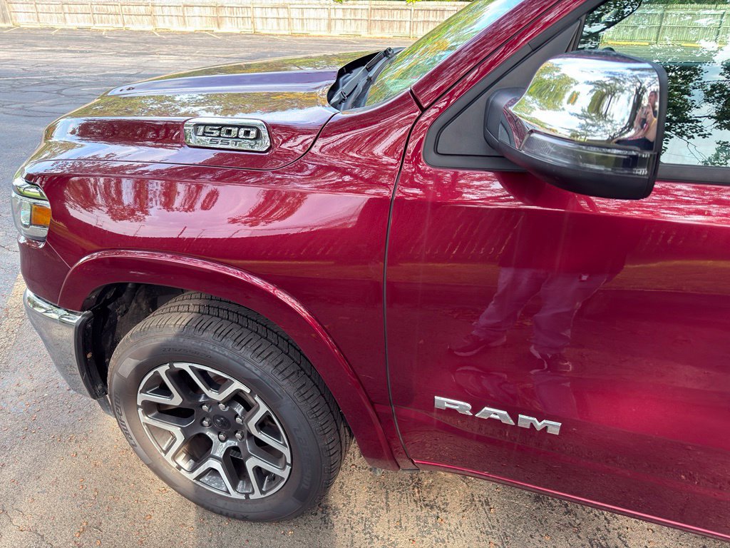 Used 2025 RAM 1500 Laramie AWD/4WD image 19
