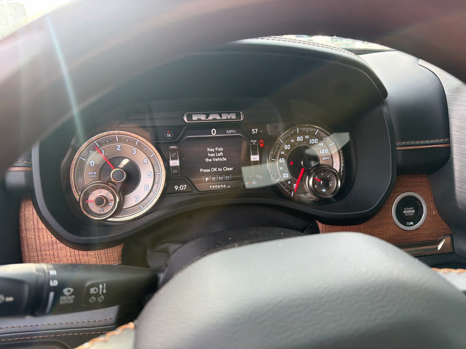 Used 2022 RAM 1500 Limited AWD/4WD image 10