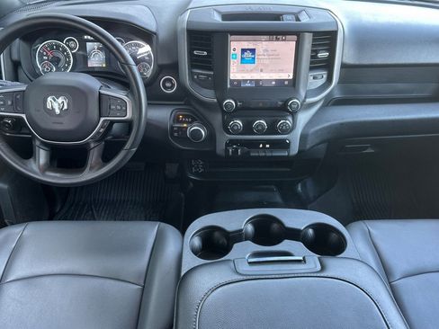 Used 2024 RAM 2500 Tradesman w/ Chrome Appearance Group image 15