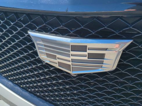 Used 2022 Cadillac Escalade ESV Sport w/ Touring Package image 13