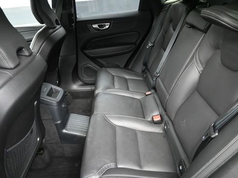 Used 2023 Volvo XC60 T8 Ultimate w/ Climate Package image 15