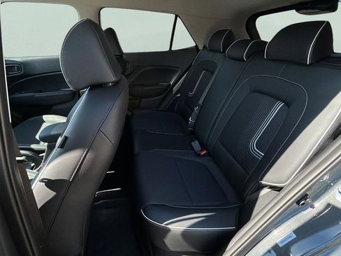 New 2026 Hyundai Venue SEL FWD image 16
