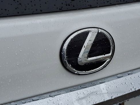 Used 2021 Lexus GX 460 Premium w/ Premium Package image 34