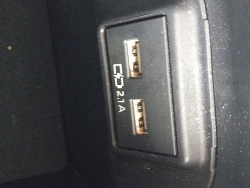 Used 2021 Toyota RAV4 XLE image 35