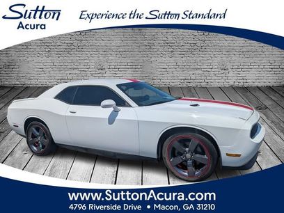 Used 2014 Dodge Challenger SXT