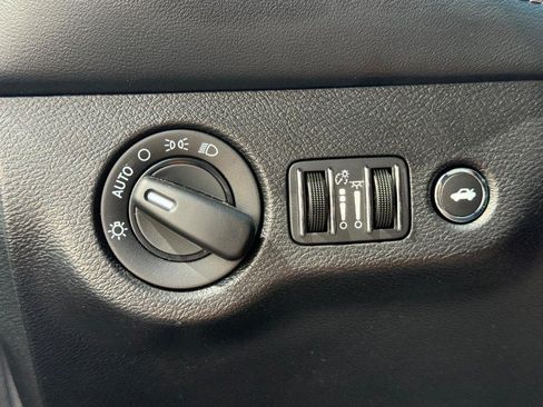 Used 2020 Dodge Challenger R/T Scat Pack RWD image 30