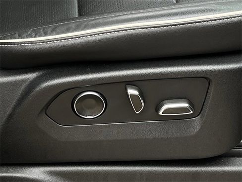 Used 2021 Cadillac Escalade ESV Sport w/ Driver Assist Tech Package image 31