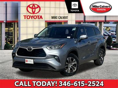 Certified 2020 Toyota Highlander XLE